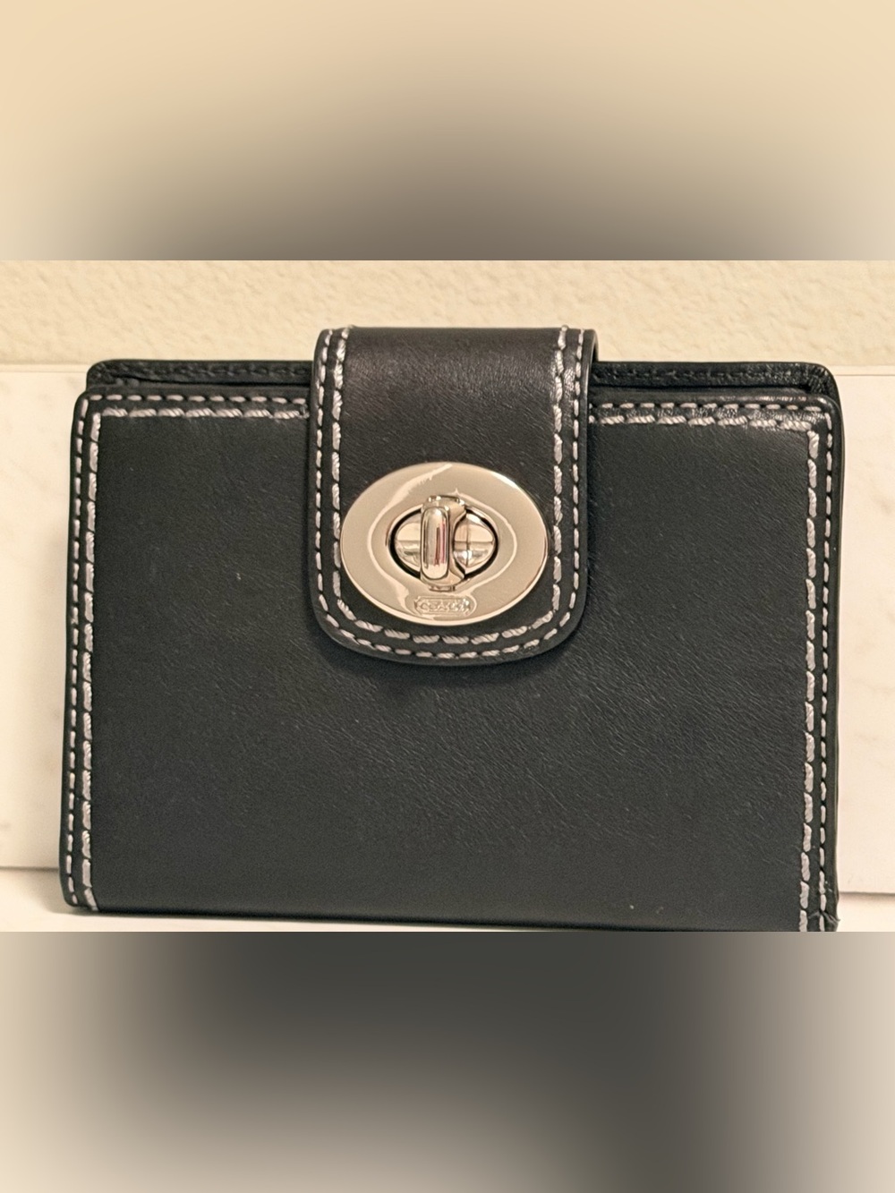 Coach Wallet Turn Lock with removable agenda